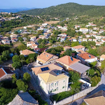 Dervisia Stonehouse 2 * Lazaráta